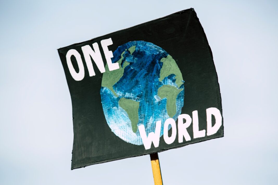 Embracing a Borderless World: The Power of Global Connectivity Embracing a Borderless World: The Power of Global Connectivity